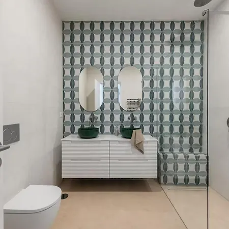 Modern And Cozy Townhouse In Alvor