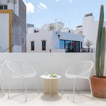 Сasa de vacaciones Modern And Cozy Townhouse In Alvor