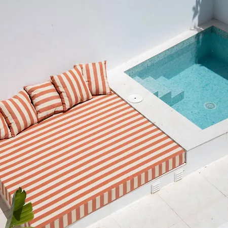 Modern And Cozy Townhouse In Сasa de vacaciones *